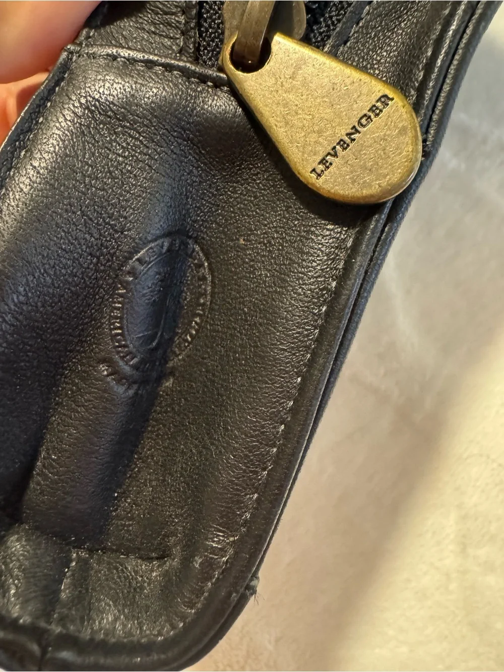Levenger Black Pebbled Leather Zip Travel Organizer